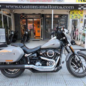 Softail Sport Glide Silver With Case